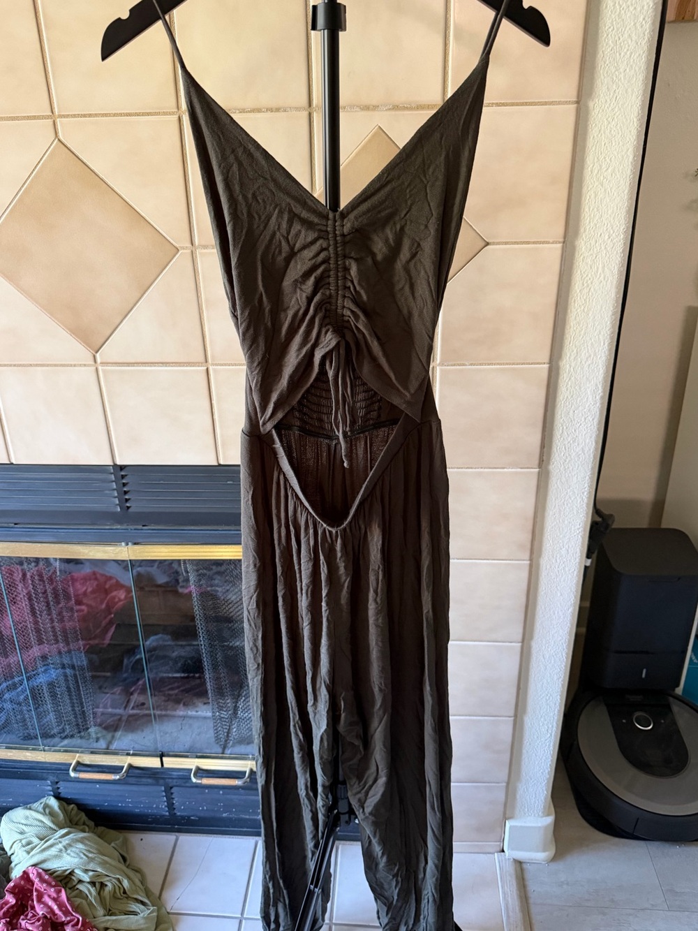 Women's Brown V-Neck Sleeveless Jumpsuit